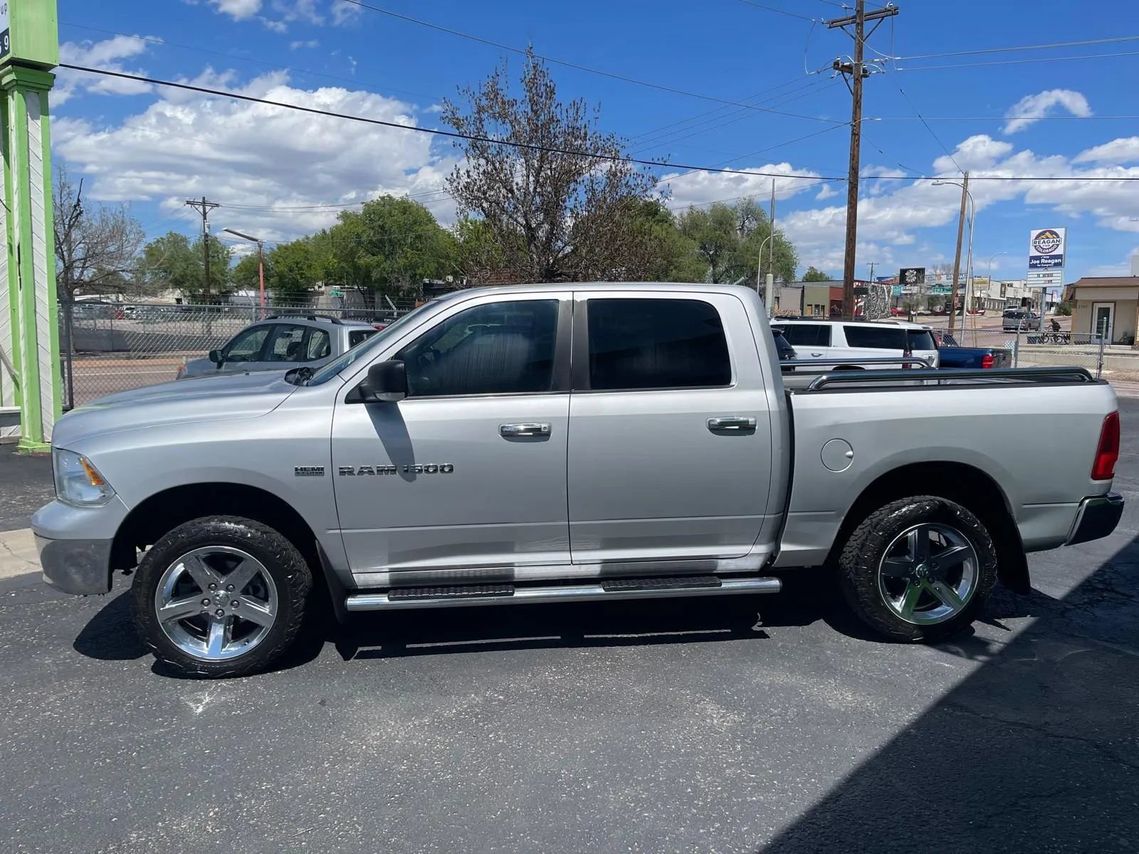 Used 2012 RAM 1500 Big Horn w/ Luxury Group AWD/4WD image 4