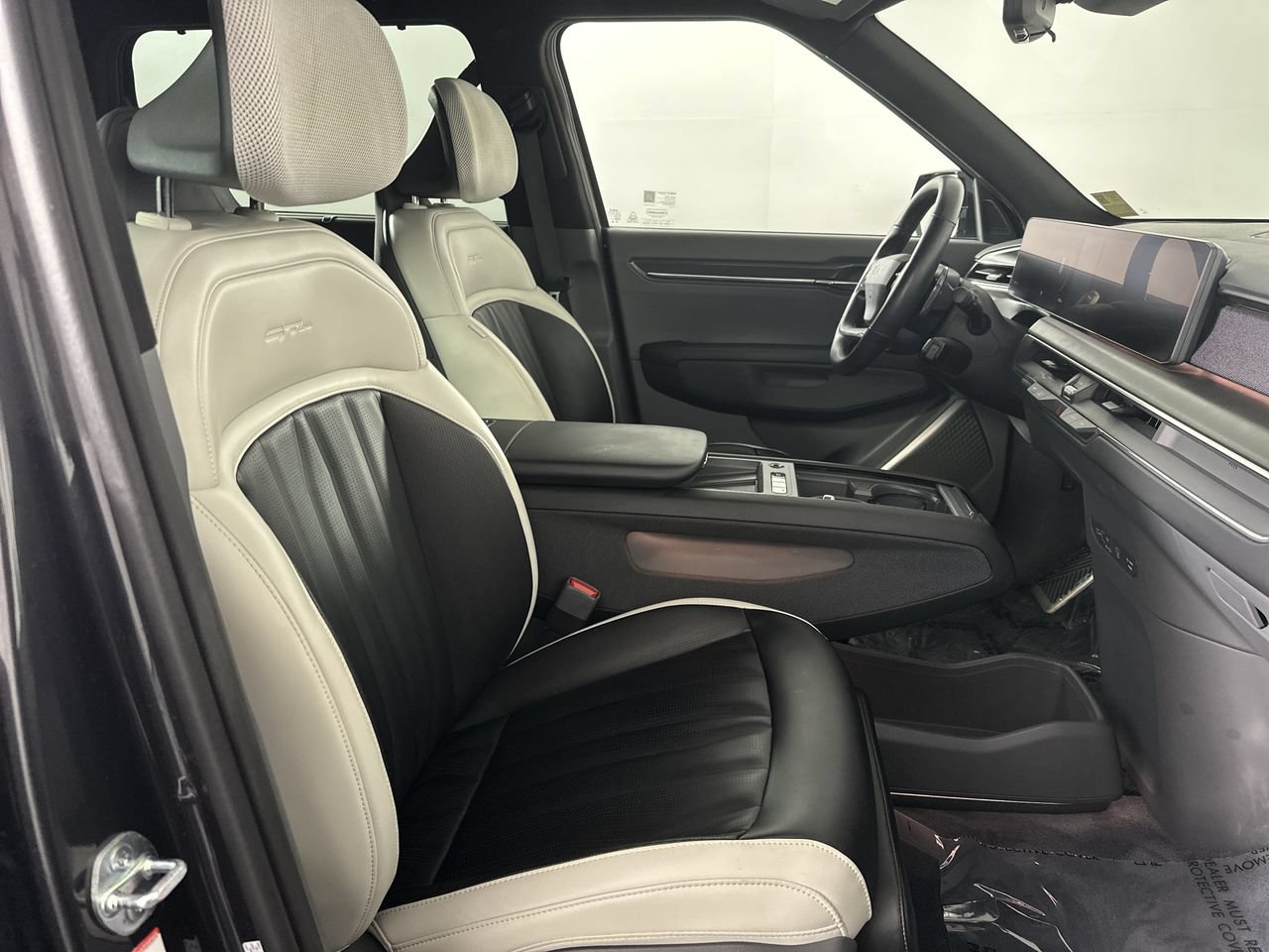 Certified 2024 Kia EV9 GT-Line AWD/4WD image 22