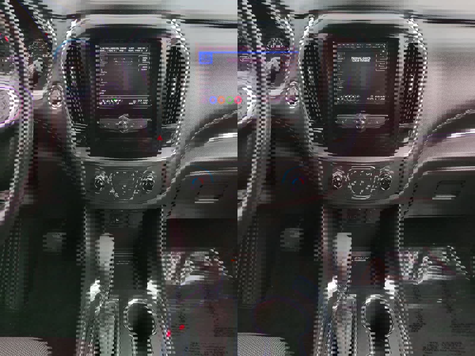 Used 2022 Chevrolet Traverse LT image 11