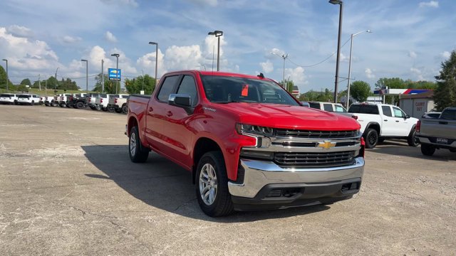 Used 2021 Chevrolet Silverado 1500 LT AWD/4WD image 3