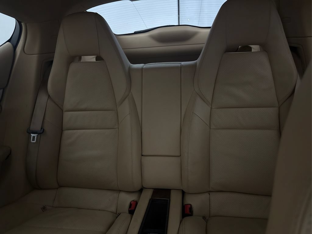 Used 2012 Porsche Panamera 4 image 32