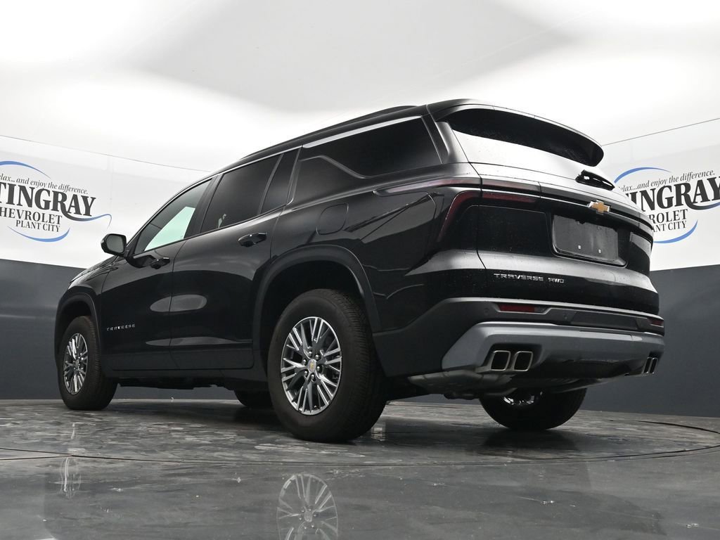 Used 2025 Chevrolet Traverse LT w/ Driver Confidence Package AWD/4WD image 21