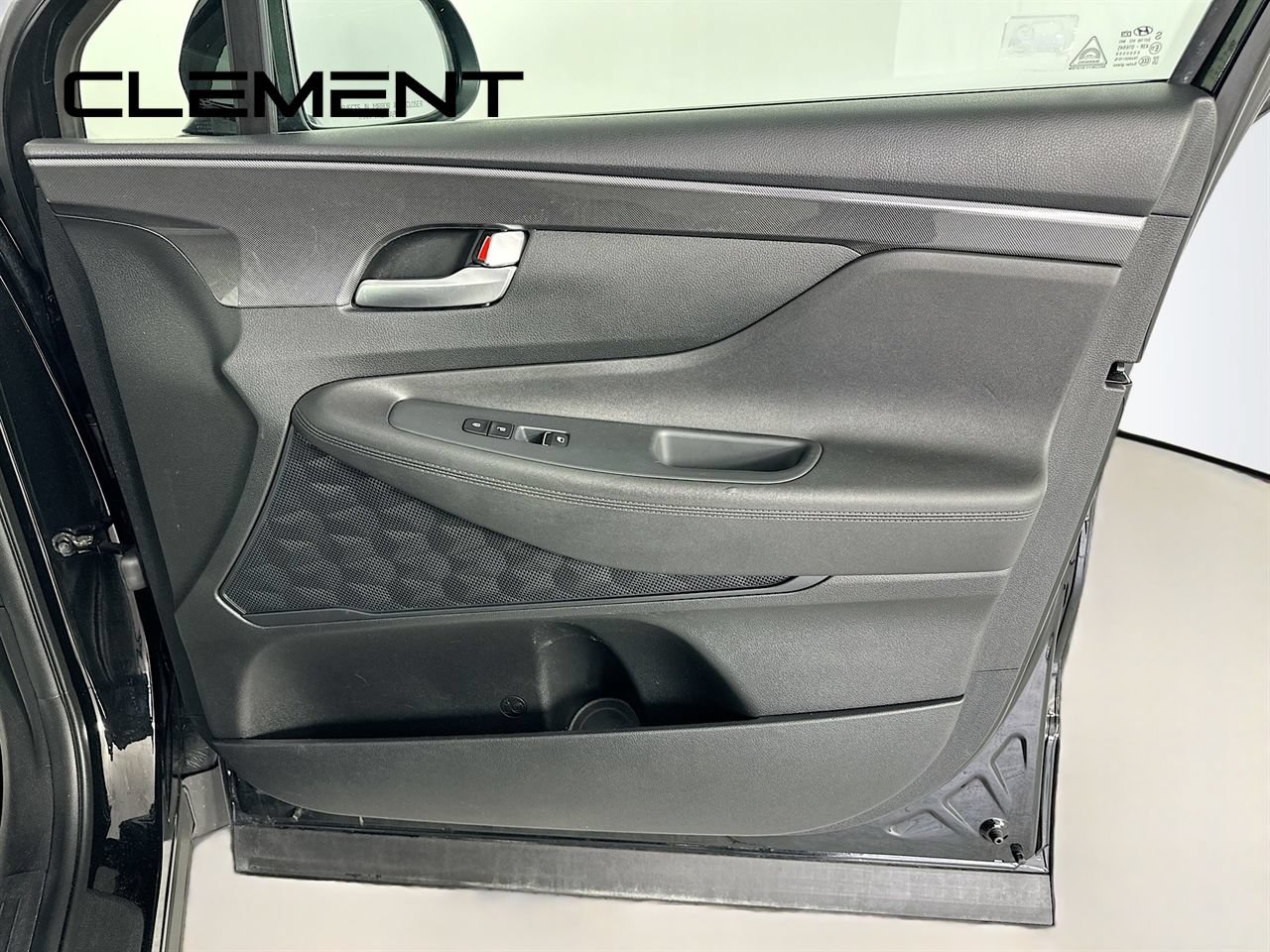 Used 2022 Hyundai Santa Fe SE FWD image 33