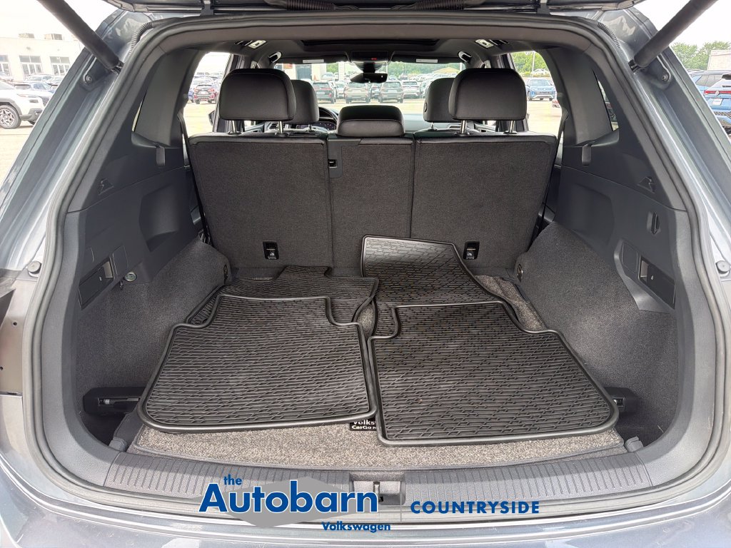 Used 2020 Volkswagen Tiguan SEL Premium R-Line AWD/4WD image 30