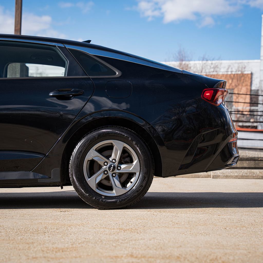 Used 2022 Kia K5 LXS image 4