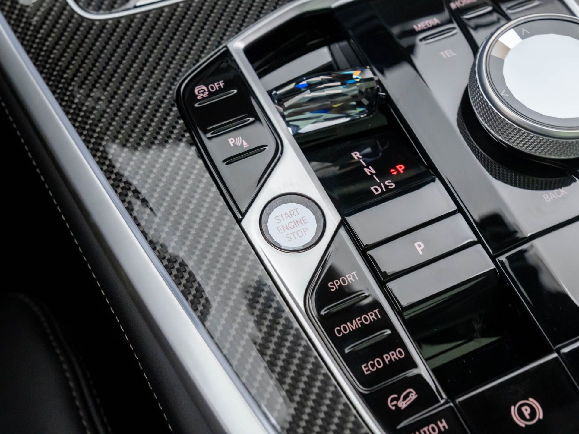 New 2026 BMW X5 M60i image 23