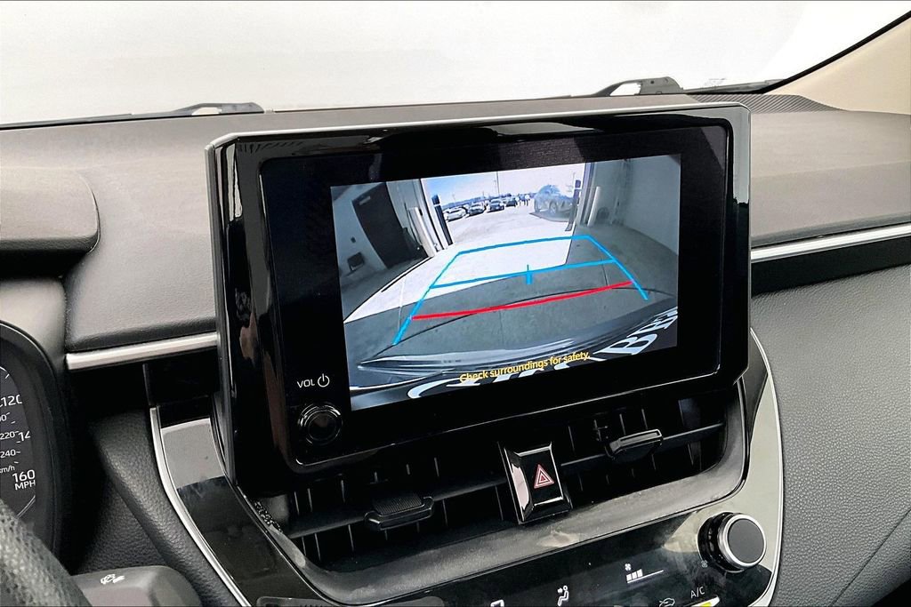 Used 2024 Toyota Corolla LE image 27