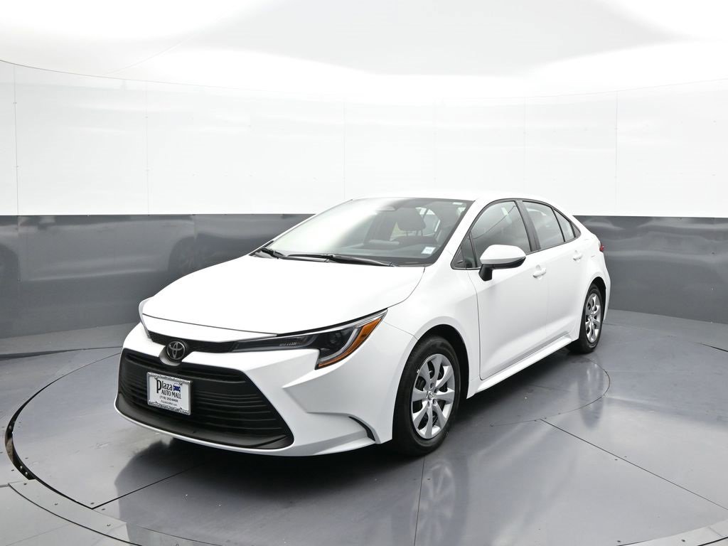 New 2025 Toyota Corolla LE