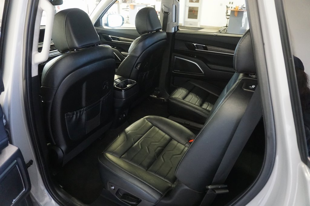 Used 2022 Kia Telluride SX w/ SX Prestige Package image 26