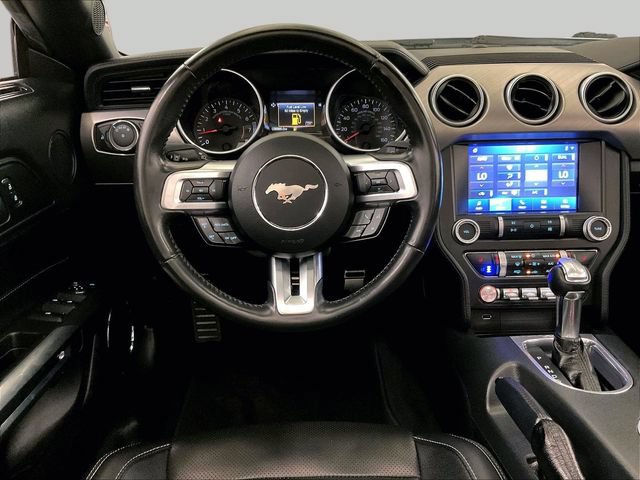 Used 2022 Ford Mustang Premium RWD image 5