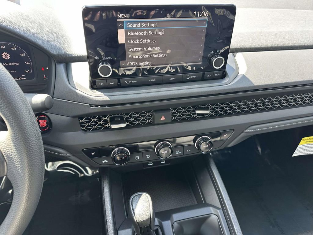 Certified 2025 Honda Accord SE image 17