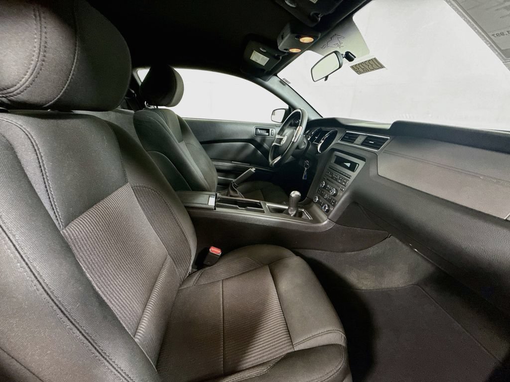 Used 2014 Ford Mustang Coupe w/ V6 Performance Package RWD image 25