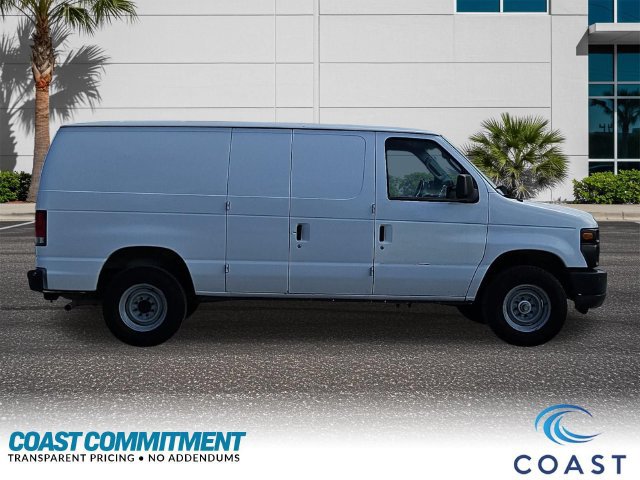 Used 2014 Ford E-250 and Econoline 250 w/ Power Group RWD image 5