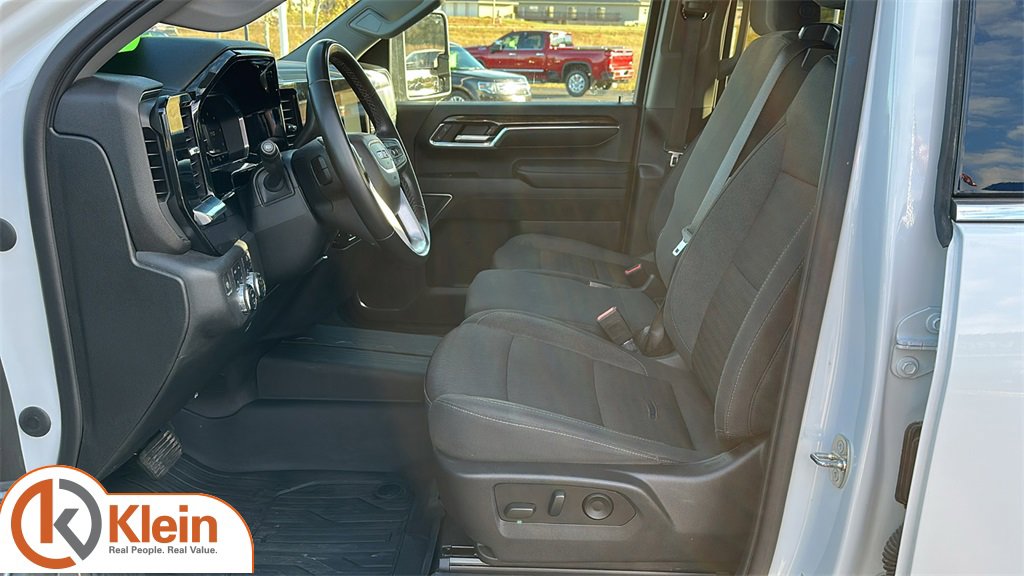 Used 2024 GMC Sierra 2500 SLE w/ SLE Convenience Package image 16