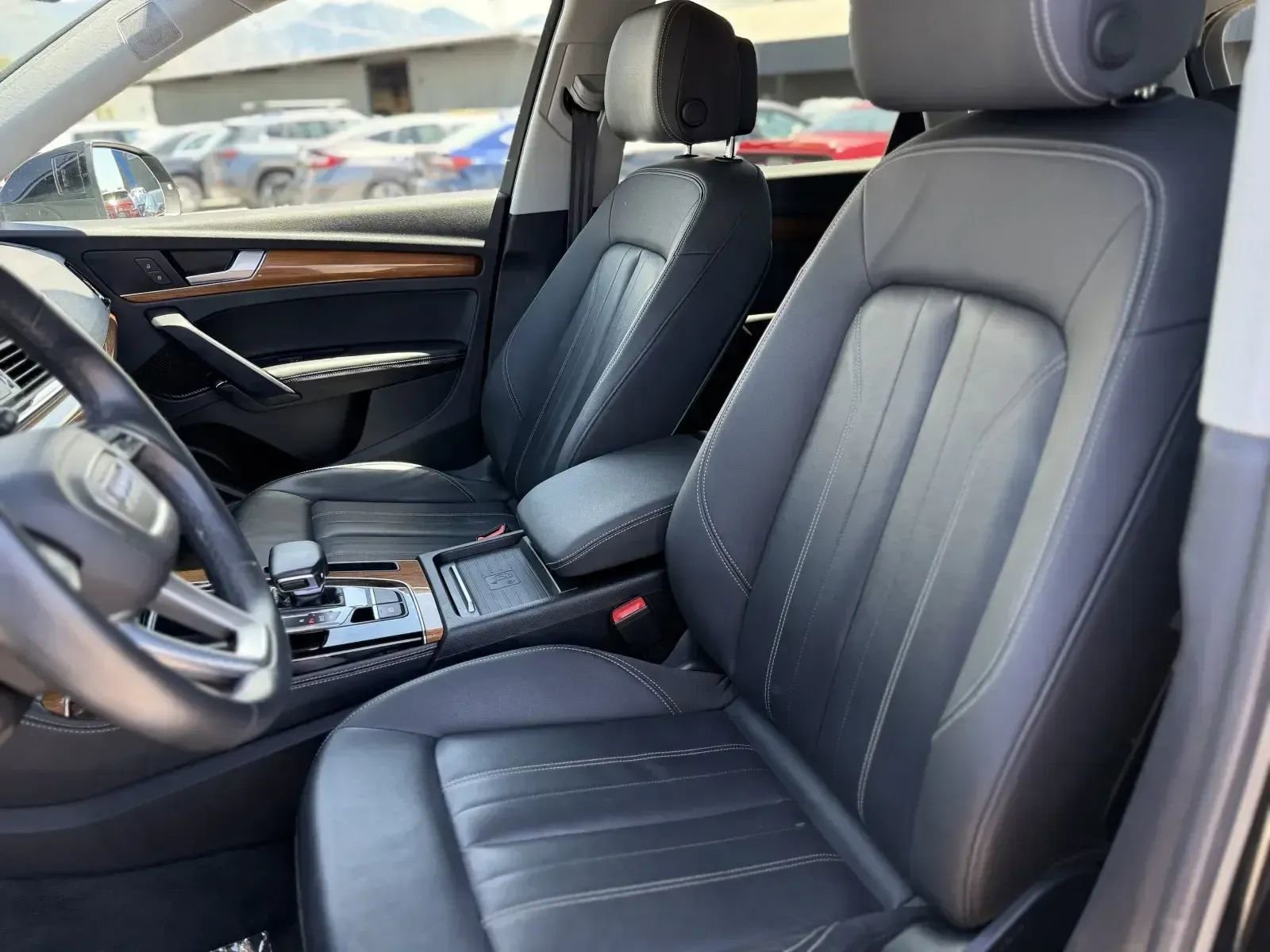 Used 2021 Audi Q5 e Premium Plus w/ Premium Plus Package image 14