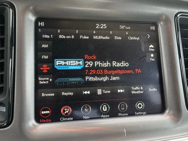 Used 2022 Dodge Challenger R/T image 19