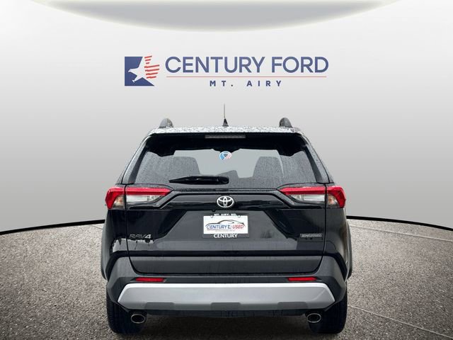 Used 2024 Toyota RAV4 Adventure AWD/4WD image 3