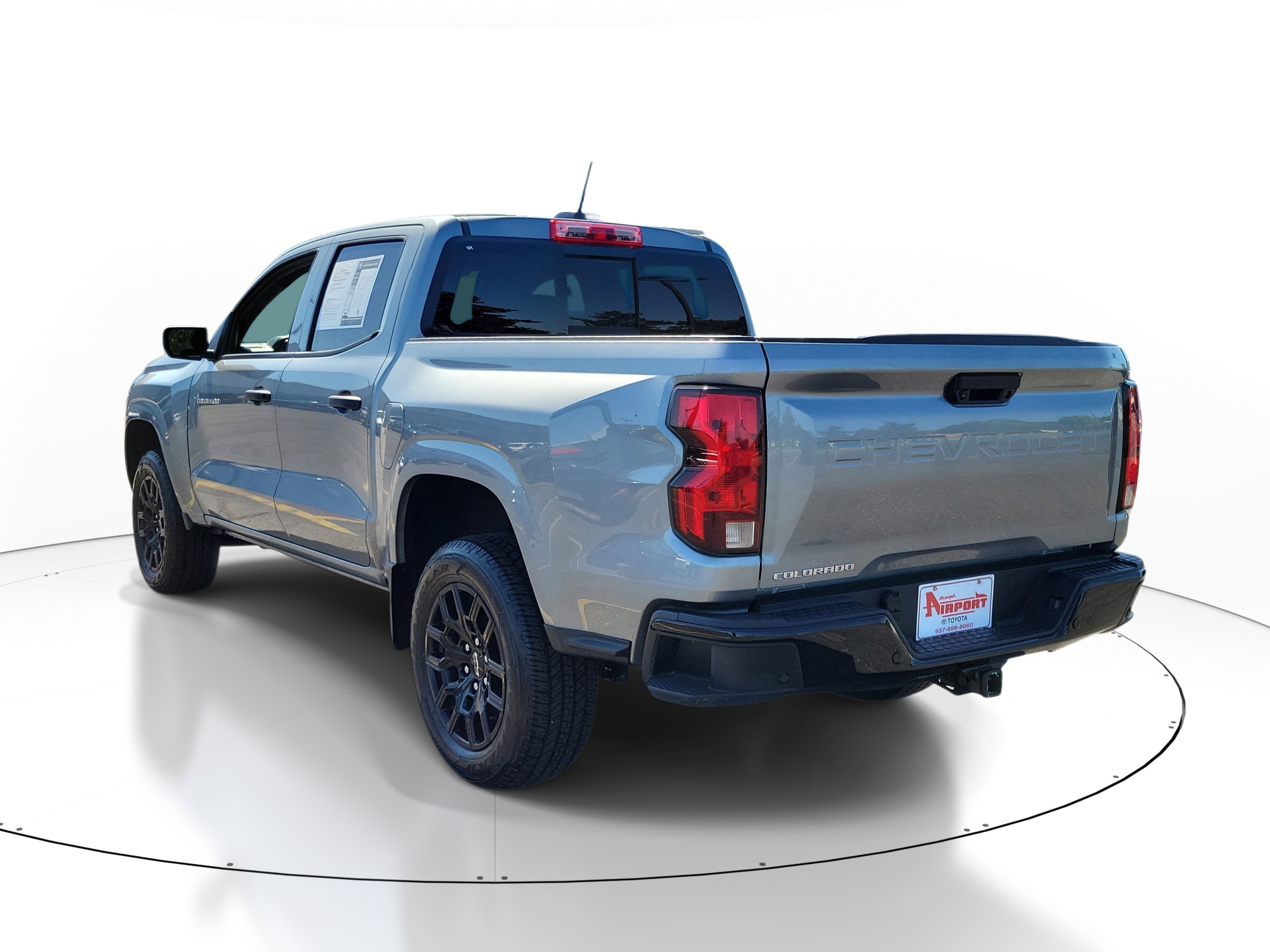Used 2025 Chevrolet Colorado W/T w/ WT Custom Package RWD image 3