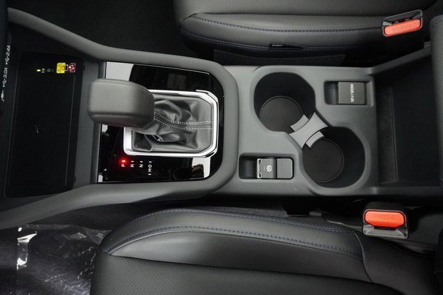 New 2025 Subaru Forester Limited w/ Popular Package image 19