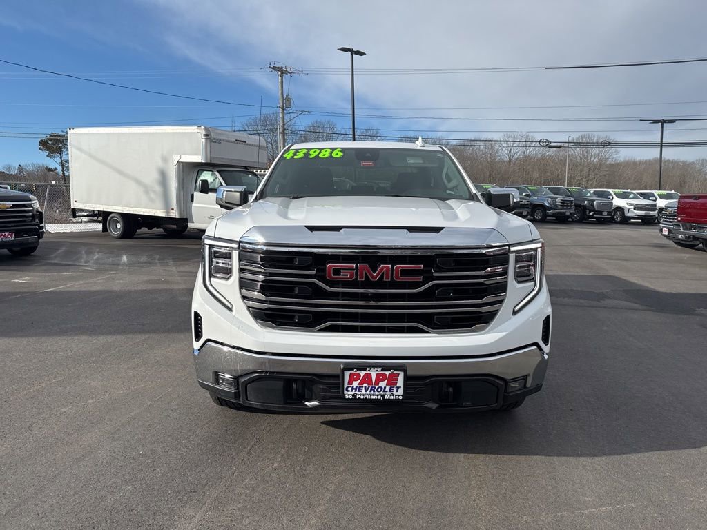 Used 2025 GMC Sierra 1500 SLT image 9