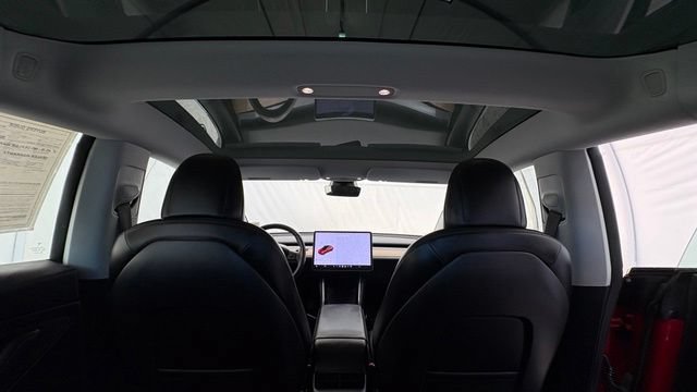Used 2019 Tesla Model 3 Long Range RWD image 27