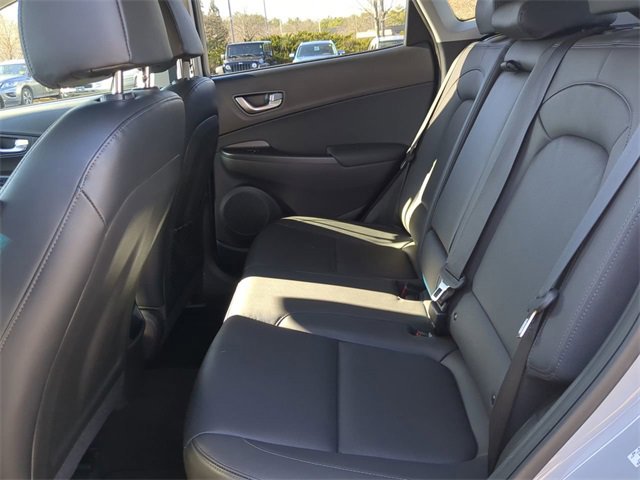 Used 2023 Hyundai Kona Limited image 13