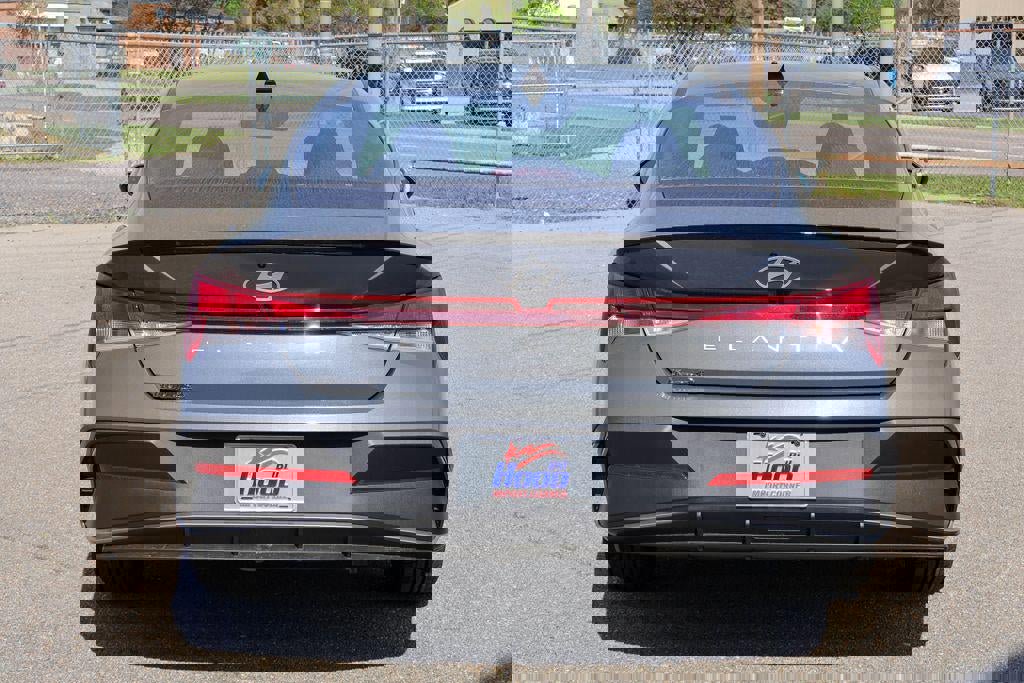 New 2026 Hyundai Elantra Sport image 24