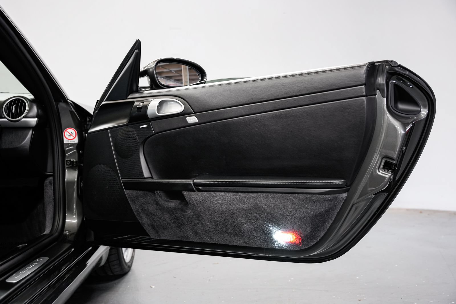 Used 2006 Porsche Cayman S RWD image 20