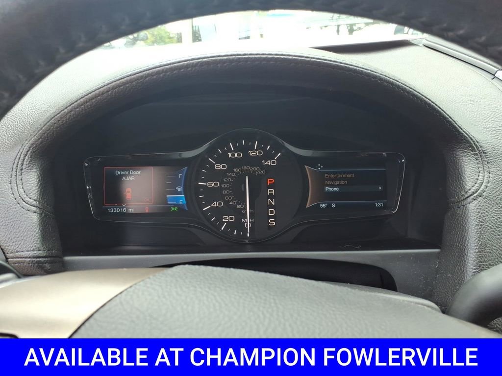 Used 2015 Lincoln MKX AWD w/ Equipment Group 102A image 17