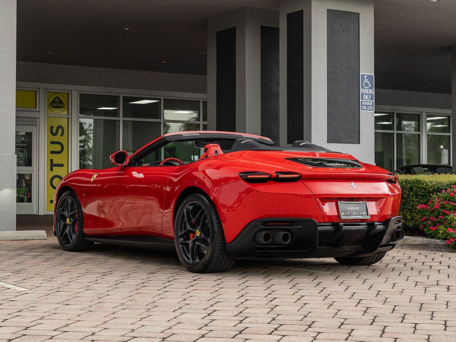 Used 2024 Ferrari Roma Spider RWD image 40