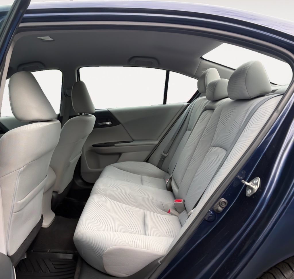 Used 2017 Honda Accord LX image 12