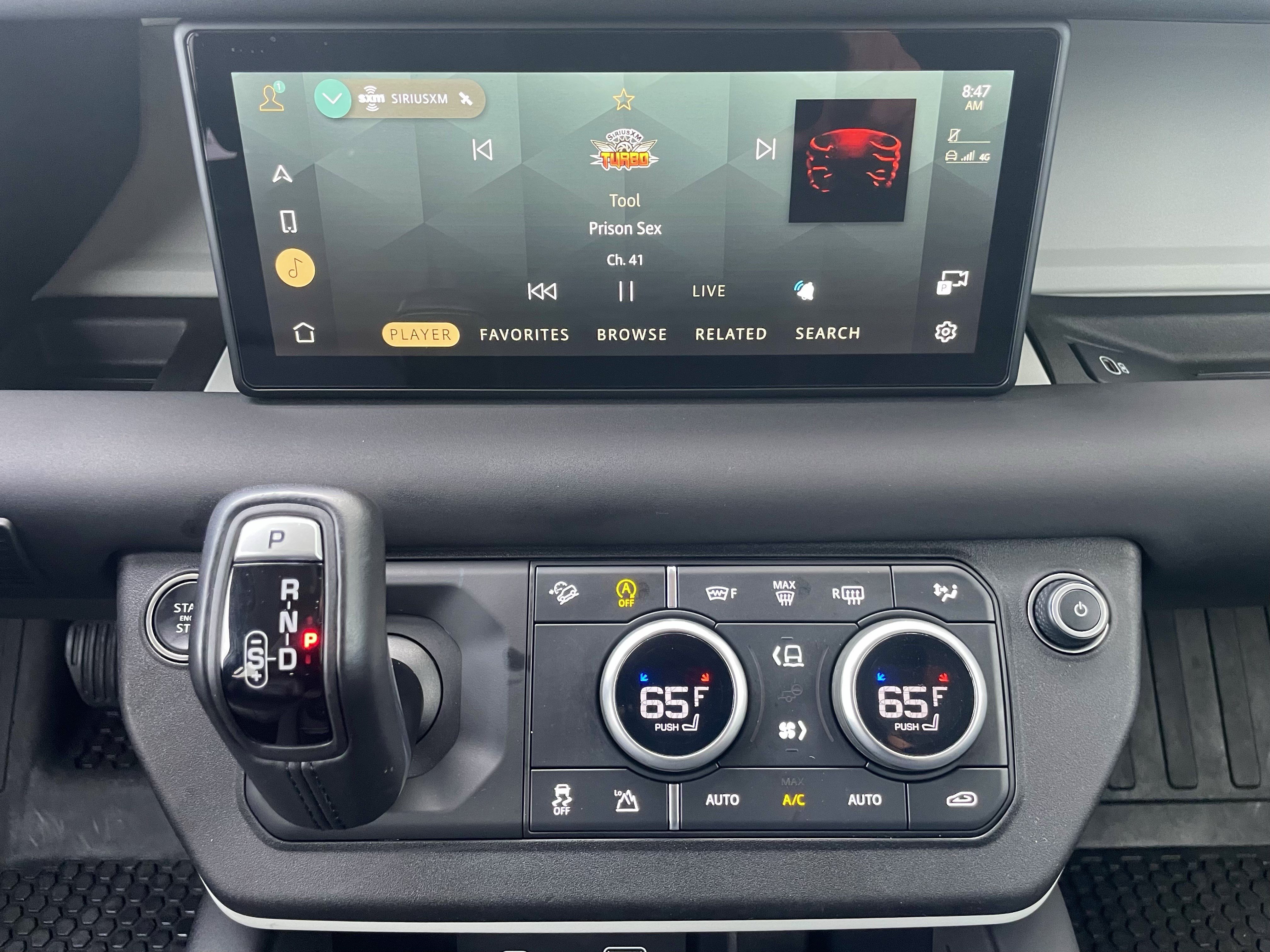 Used 2024 Land Rover Defender 110 S AWD/4WD image 29