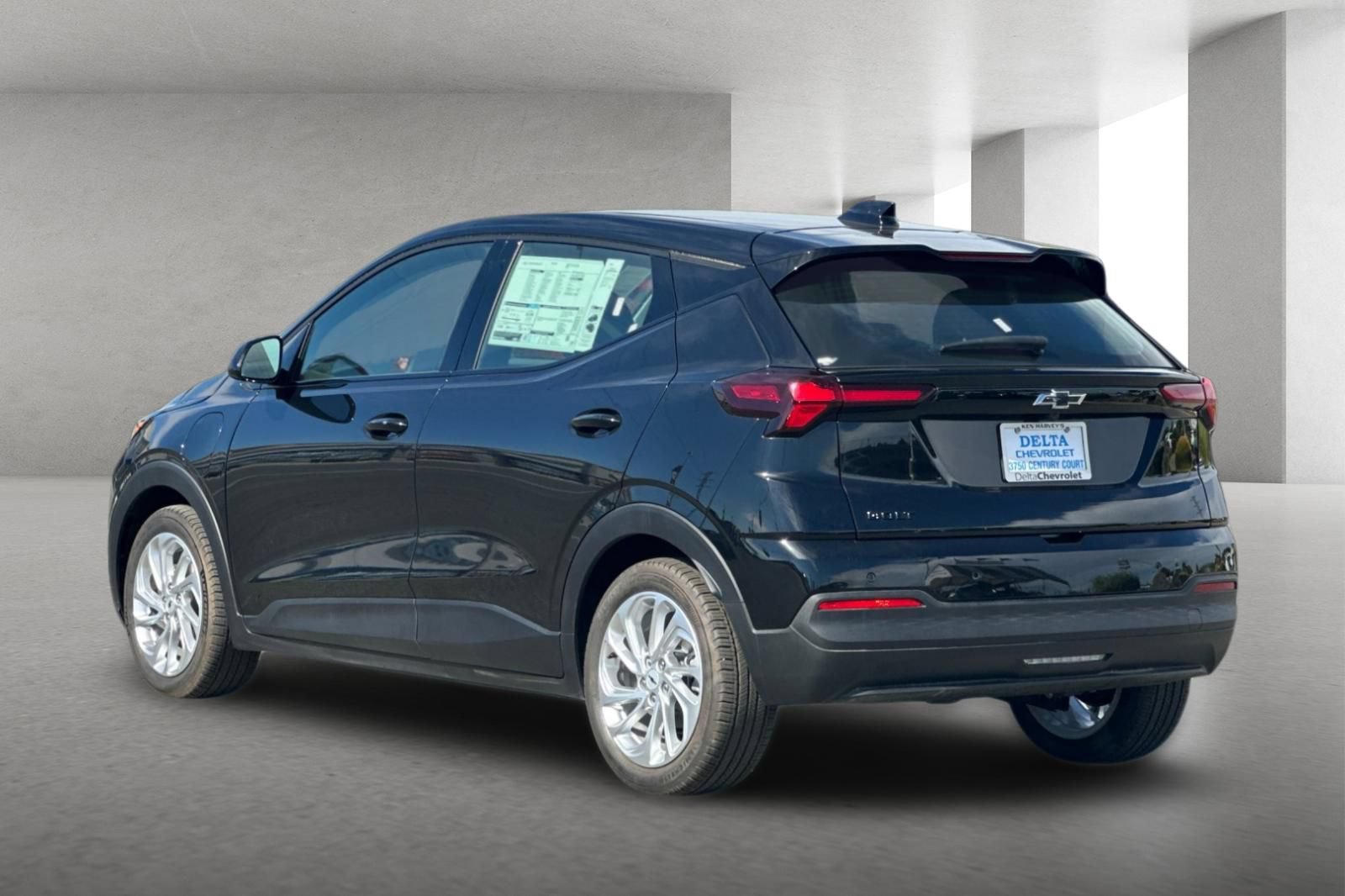 New 2027 Chevrolet Bolt LT w/ Comfort Package FWD image 6