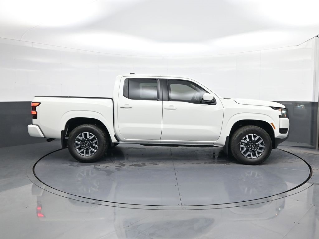 New 2026 Nissan Frontier SV image 8
