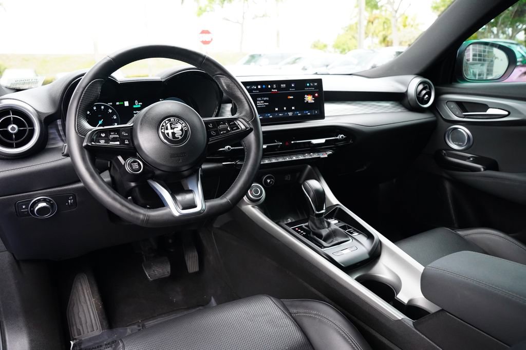 Used 2024 Alfa Romeo Tonale Ti image 23