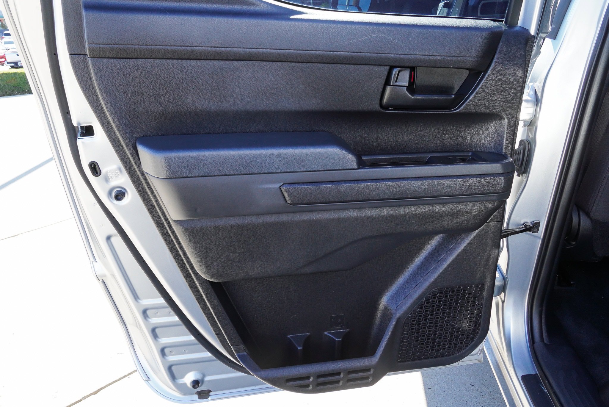 Certified 2024 Toyota Tacoma SR AWD/4WD image 23
