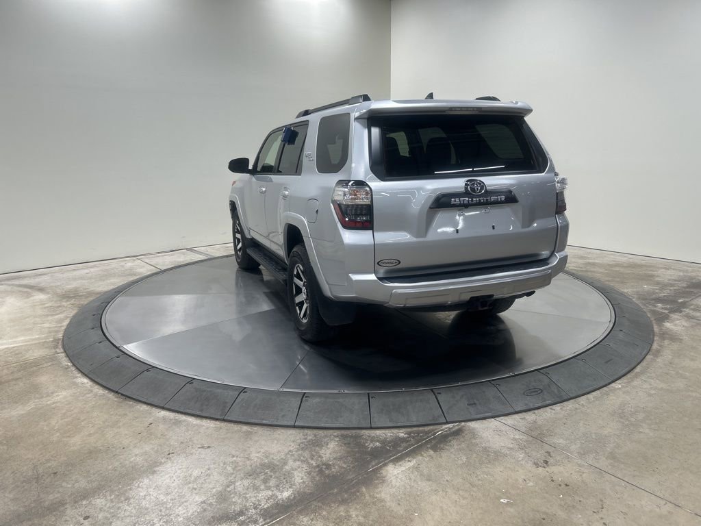 Used 2024 Toyota 4Runner TRD Off-Road Premium image 8