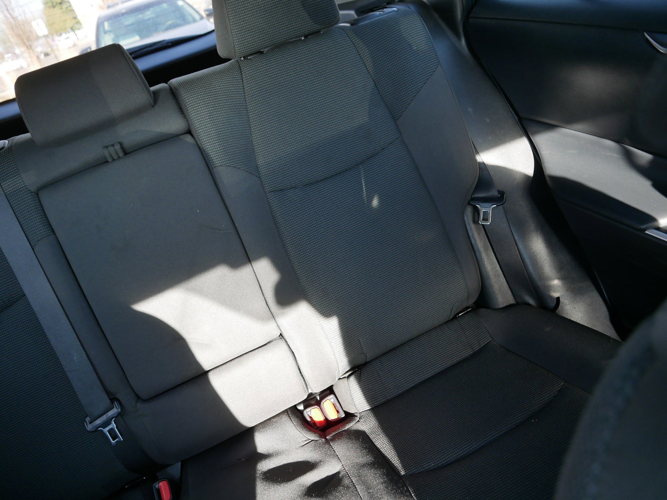 Used 2023 Toyota RAV4 LE AWD/4WD image 14