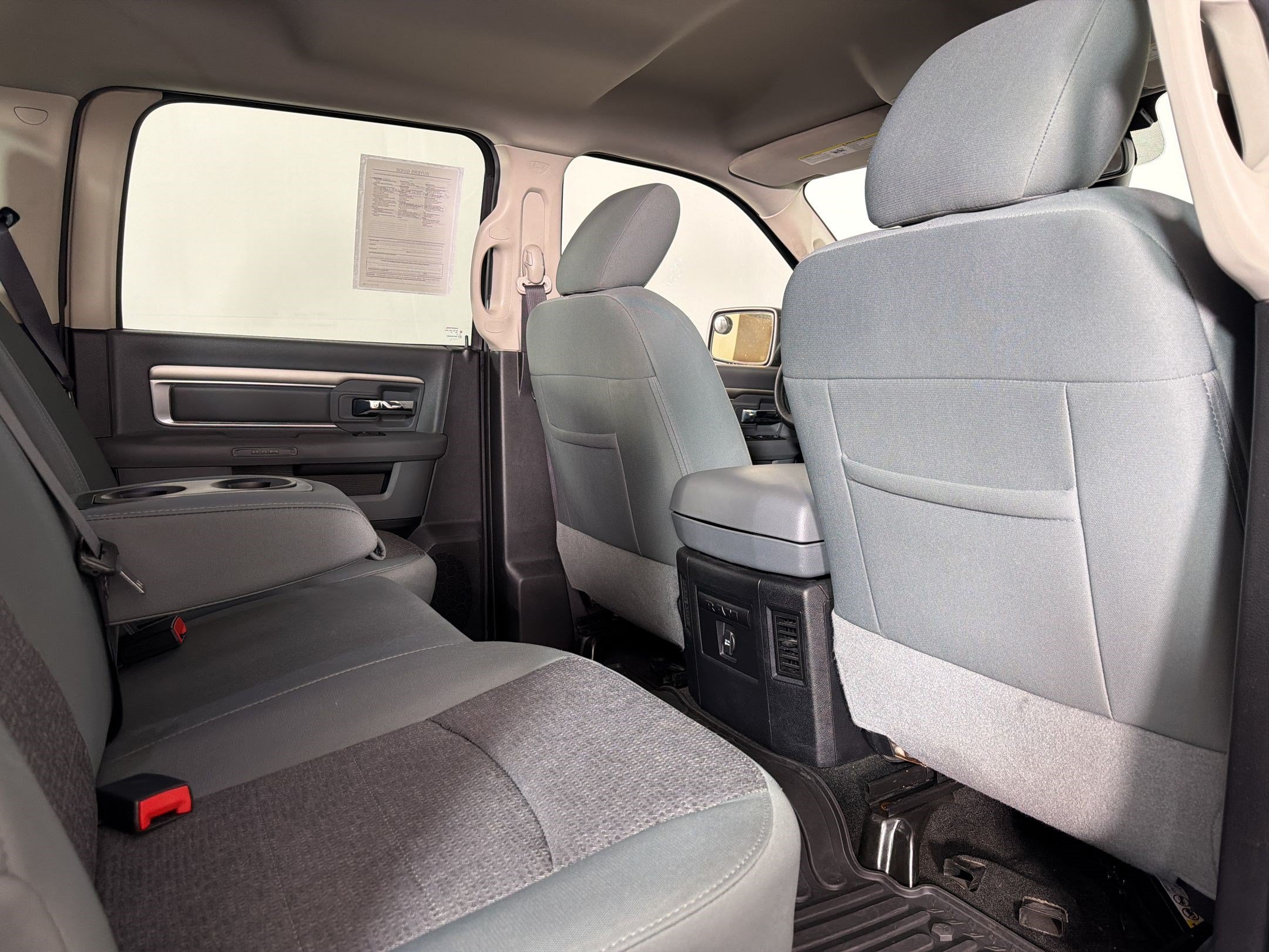 Used 2015 RAM 1500 Outdoorsman RWD image 29