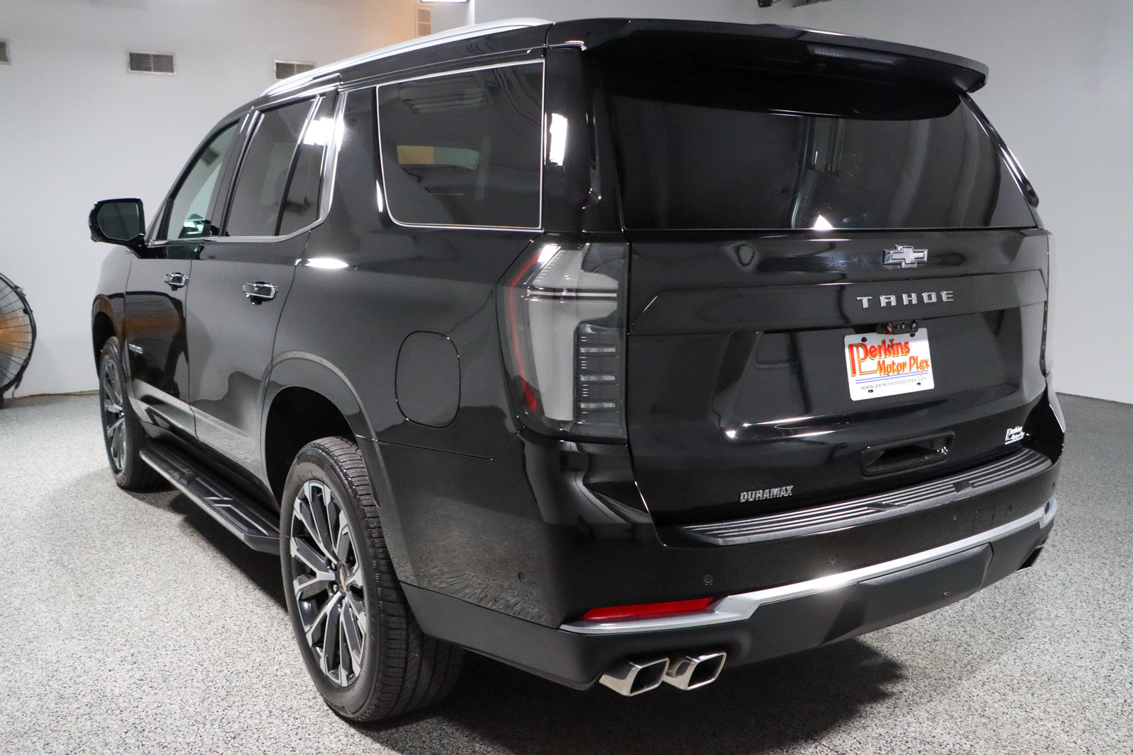 Used 2025 Chevrolet Tahoe High Country w/ Sun And Tow Package AWD/4WD image 9