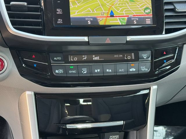 Used 2017 Honda Accord EX-L image 19