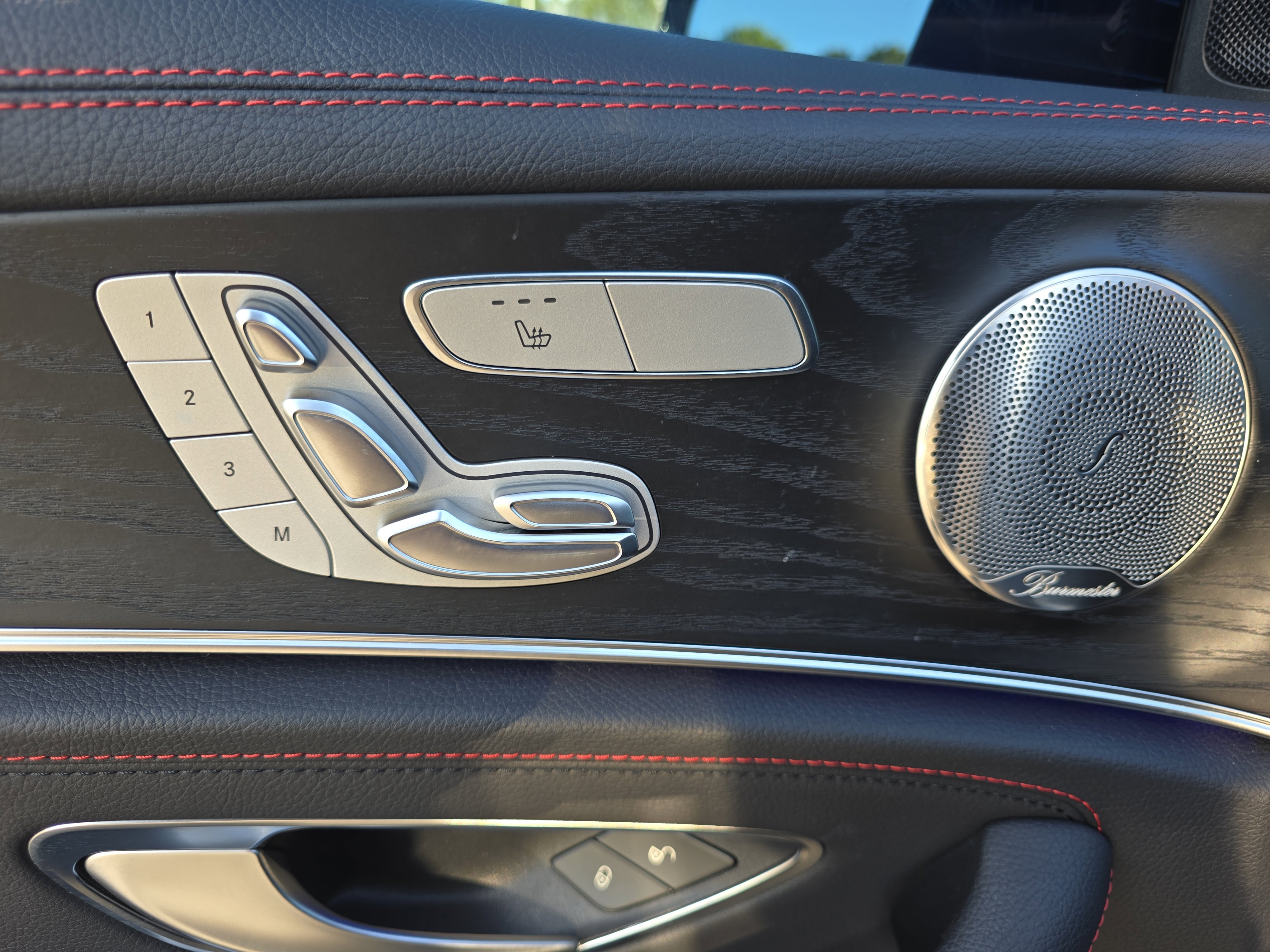Used 2022 Mercedes-Benz E 53 AMG 4MATIC Sedan image 30