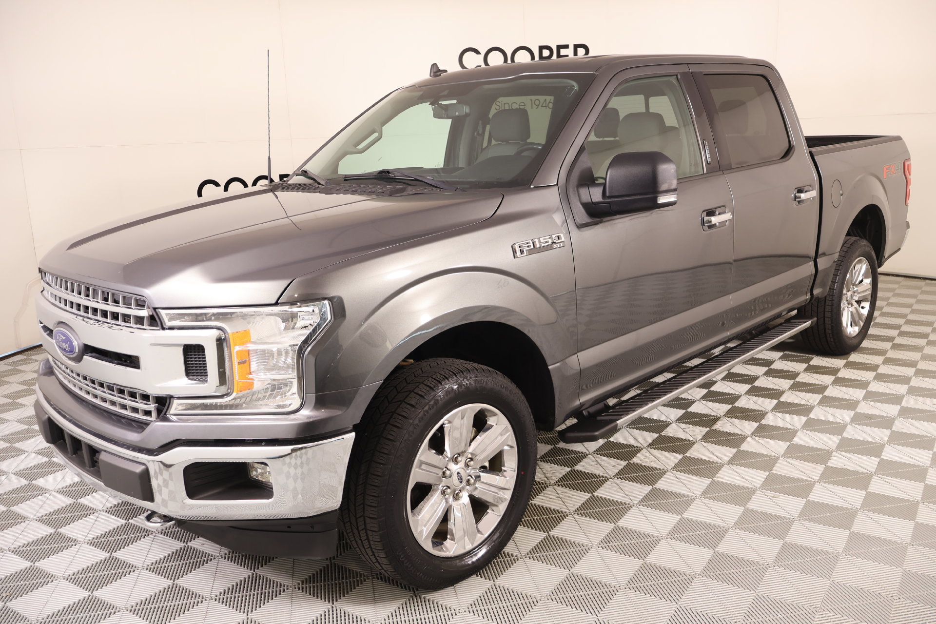 Used 2020 Ford F150 XLT w/ Equipment Group 302A Luxury AWD/4WD image 11