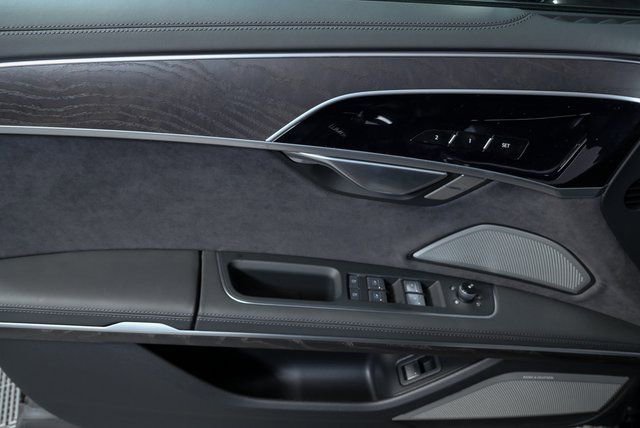 New 2026 Audi A8 L 3.0T image 6