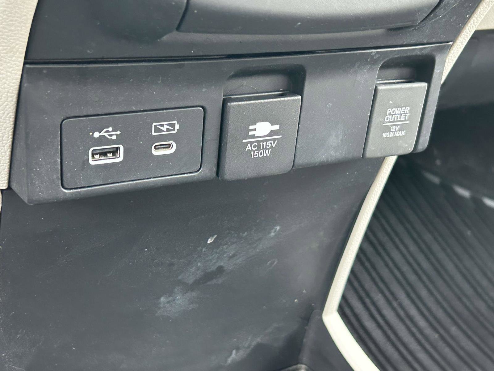 Used 2025 Honda Odyssey Touring image 28