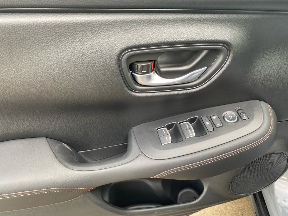 Certified 2026 Honda HR-V Sport image 34