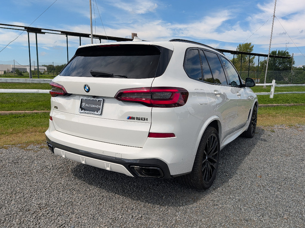 Used 2021 BMW X5 M50i AWD/4WD image 5