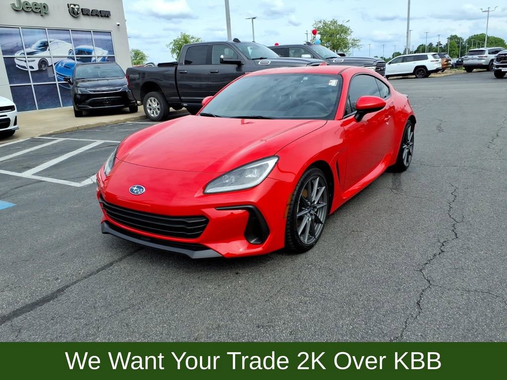 Used 2025 Subaru BRZ Limited RWD image 2