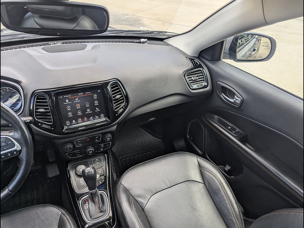Used 2021 Jeep Compass Limited w/ Sun and Sound Group AWD/4WD image 25