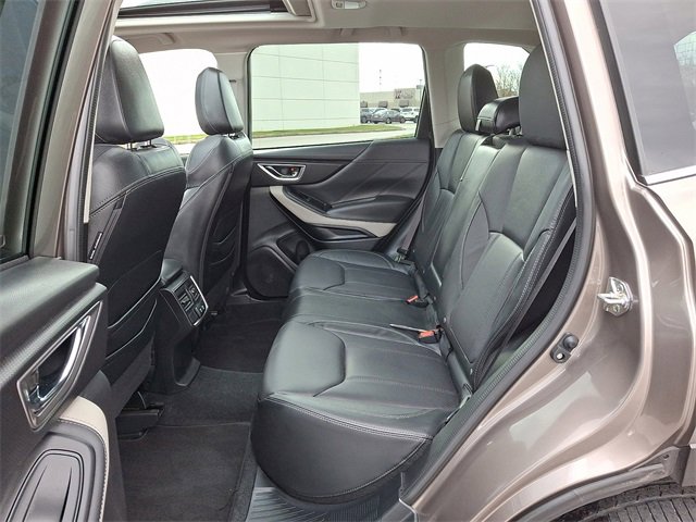 Used 2023 Subaru Forester Limited image 14
